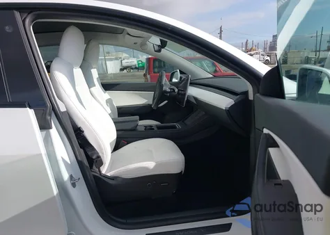 2021 Tesla Model Y Long Range Dual Motor All-Wheel Drive из США, поврежденный, VIN 5YJYGDEE1MF151849